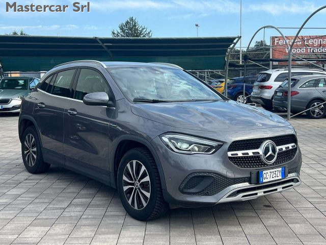 MERCEDES-BENZ GLA 250 usata, con Limitatore di velocità