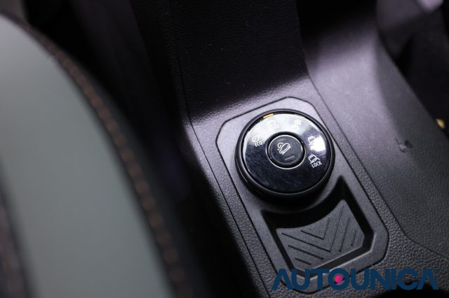 DACIA Duster usata, con Bluetooth