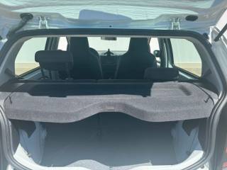 VOLKSWAGEN up! usata, con Autoradio