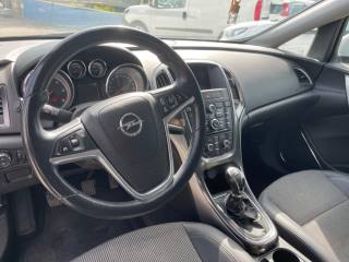 OPEL Astra usata 8