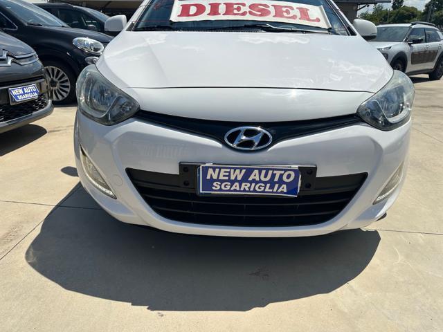 HYUNDAI i20 usata, con Airbag testa