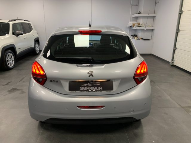 PEUGEOT 208 usata, con Alzacristalli elettrici
