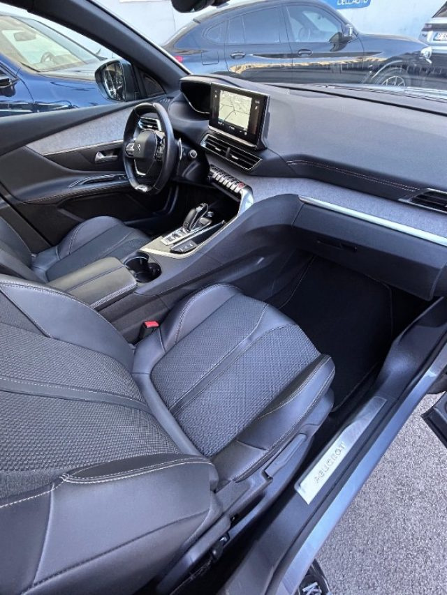 PEUGEOT 3008 usata, con Chiusura centralizzata