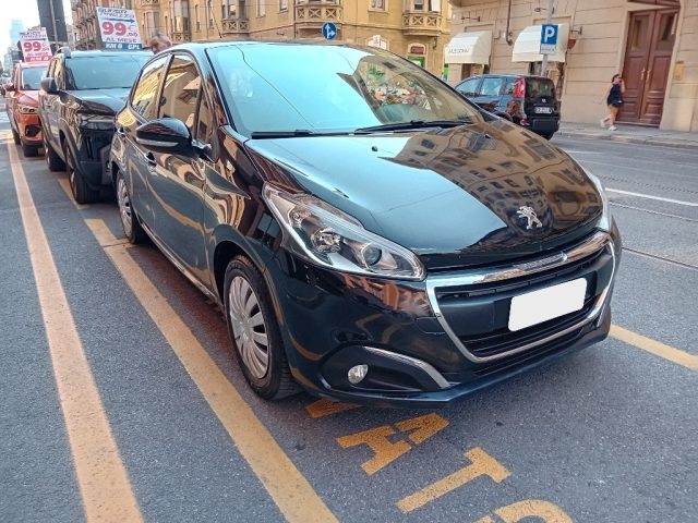 PEUGEOT 208 usata, con Airbag