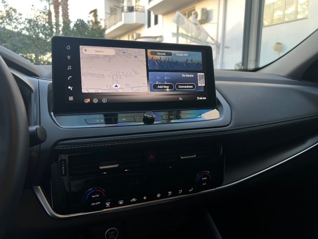 NISSAN Qashqai usata, con Touch screen