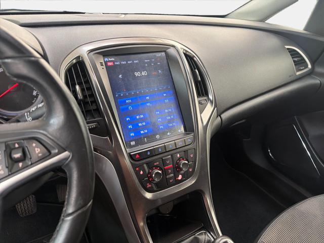 OPEL Astra usata, con Climatizzatore