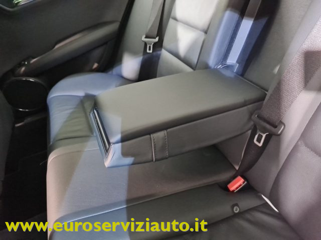 MERCEDES-BENZ C 200 usata 25
