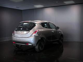 LANCIA Ypsilon usata, con Autoradio