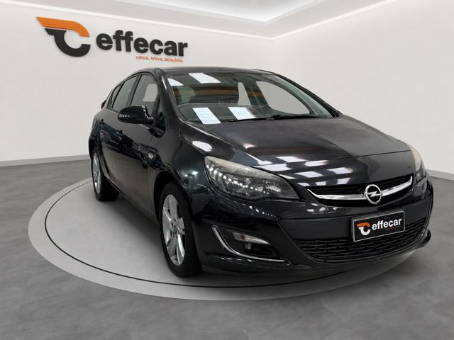 OPEL Astra usata, con Cerchi in lega