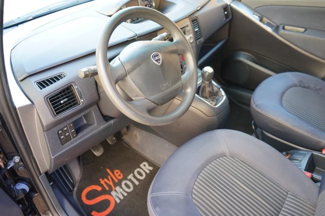 LANCIA MUSA usata, con Chiusura centralizzata