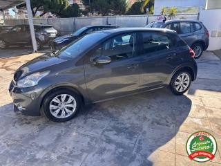 PEUGEOT 208 usata, con Airbag laterali