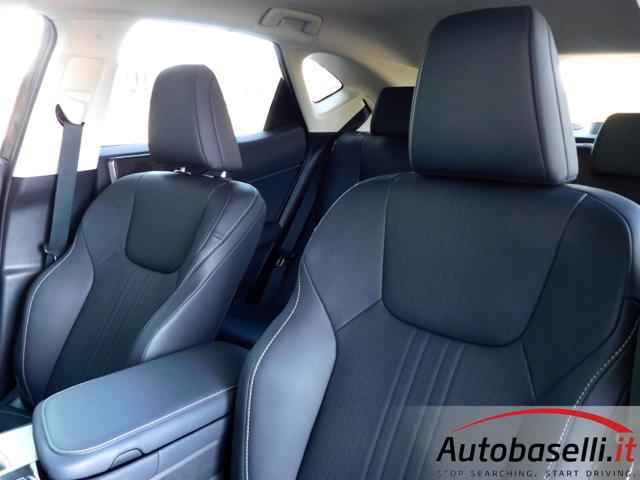 LEXUS NX 450h usata, con Boardcomputer