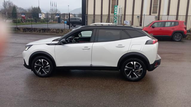 PEUGEOT 2008 usata, con Sistema di navigazione