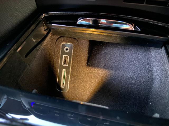 MASERATI Levante usata, con USB