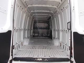 IVECO Daily usata, con Park Distance Control