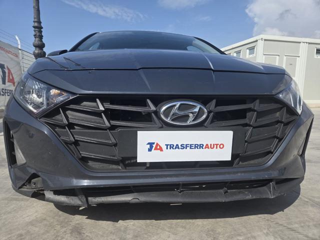HYUNDAI i20 usata, con Specchietti laterali elettrici