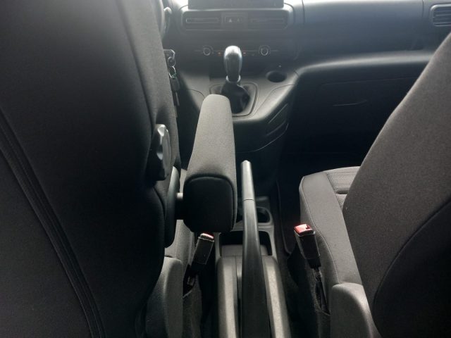 OPEL Combo usata 26