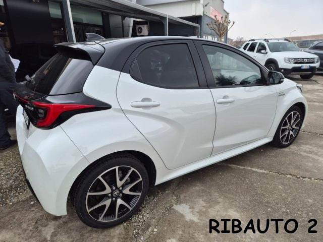 TOYOTA Yaris usata, con Controllo automatico clima