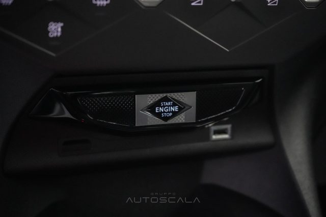 DS AUTOMOBILES DS 3 Crossback usata, con Bluetooth