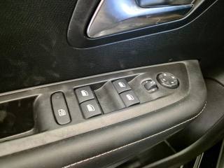 PEUGEOT 208 usata, con Sensori di parcheggio anteriori