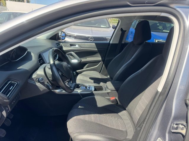 PEUGEOT 308 usata, con Boardcomputer