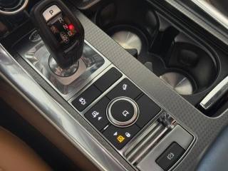 LAND ROVER Range Rover Sport usata, con Interni in pelle