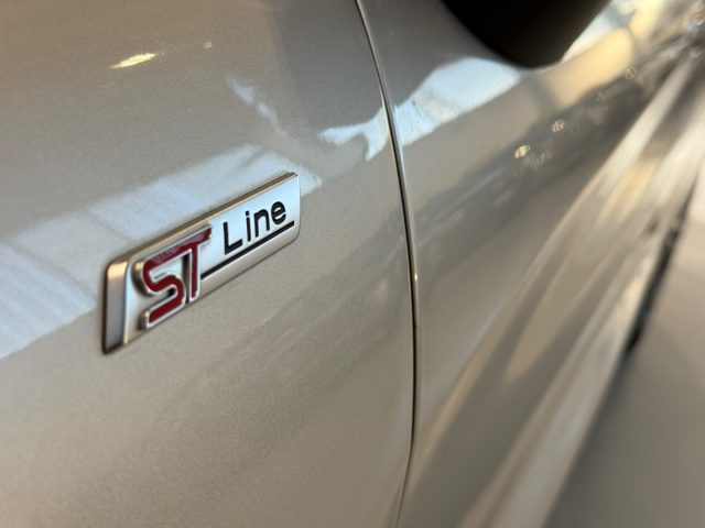 FORD Fiesta usata, con Autoradio