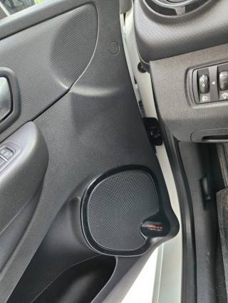 RENAULT Clio usata, con Volante multifunzione