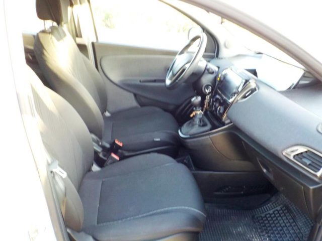 LANCIA Ypsilon usata 41