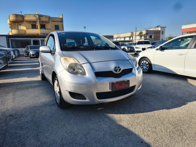 TOYOTA Yaris usata, con Airbag laterali