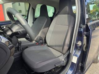 VOLKSWAGEN up! usata 30