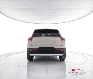 VOLVO XC40 usata 5