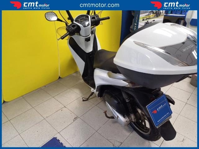 HONDA SH 150 usata 5