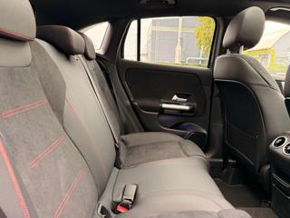 MERCEDES-BENZ GLA 200 usata, con Controllo automatico clima