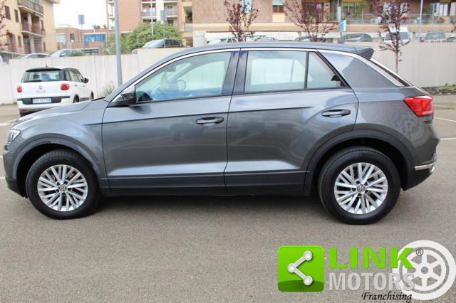VOLKSWAGEN T-Roc usata, con Autoradio