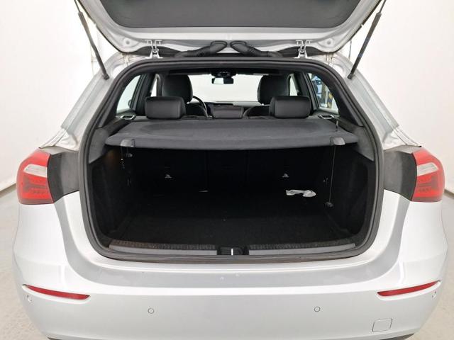 MERCEDES-BENZ A 180 usata, con Chiusura centralizzata