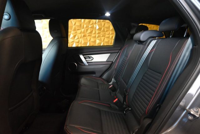 LAND ROVER Discovery Sport usata 27