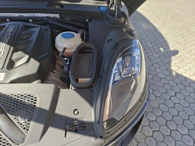 PORSCHE Macan usata 103