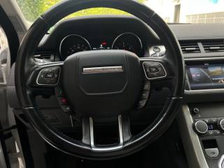 LAND ROVER Range Rover Evoque usata, con Autoradio digitale
