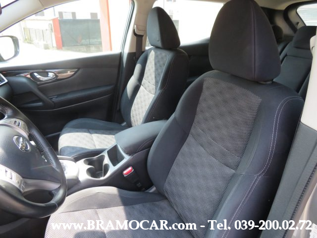 NISSAN Qashqai usata, con USB