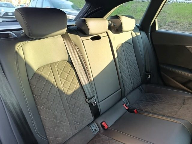 AUDI RS4 usata, con Chiusura centralizzata