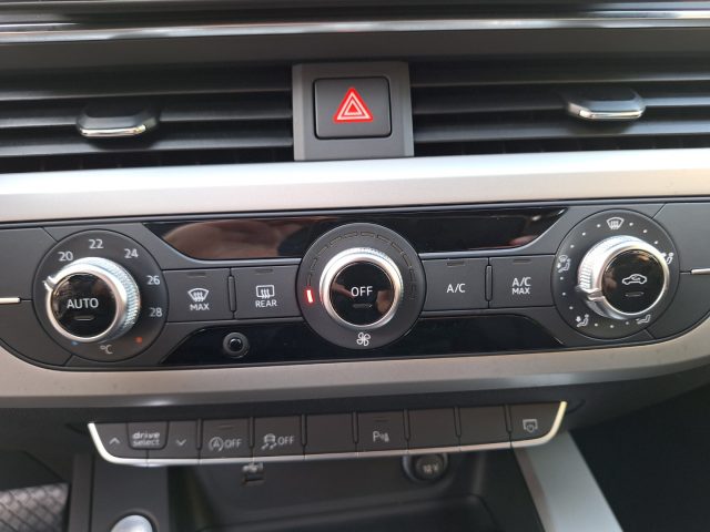 AUDI A4 usata, con Volante in pelle