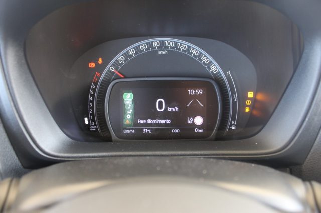 TOYOTA Aygo X usata, con Specchietti laterali elettrici