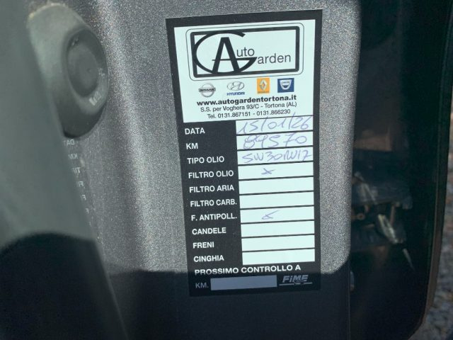 RENAULT Captur usata, con Sistema di navigazione