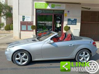 MERCEDES-BENZ SLK 200 usata, con Vivavoce