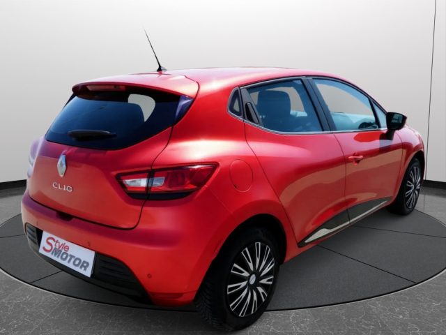 RENAULT Clio usata 15