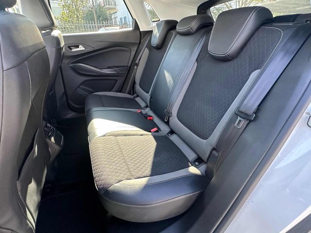 OPEL Grandland X usata 16