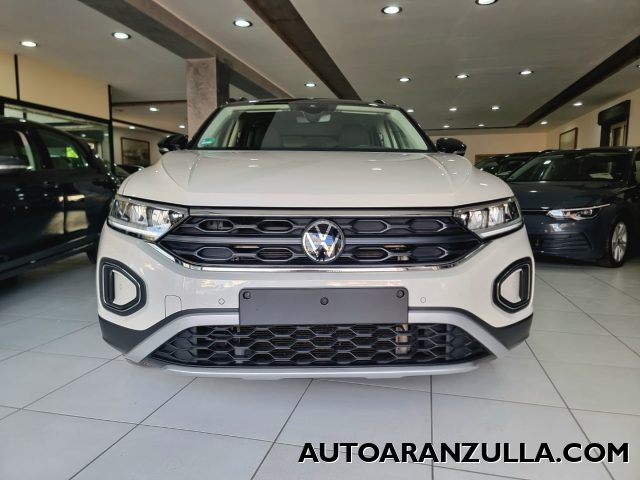 VOLKSWAGEN T-Roc usata, con Luci diurne LED
