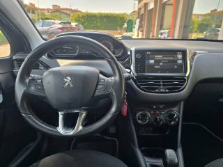 PEUGEOT 208 usata, con Luci diurne LED