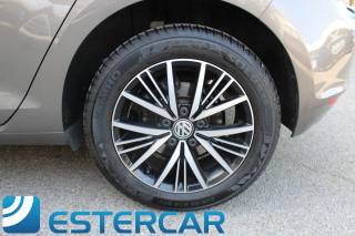 VOLKSWAGEN Golf usata, con Touch screen